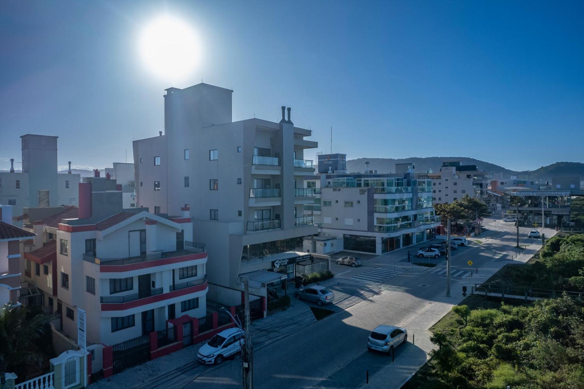 Hy Apart Hotel Бомбиняс Екстериор снимка