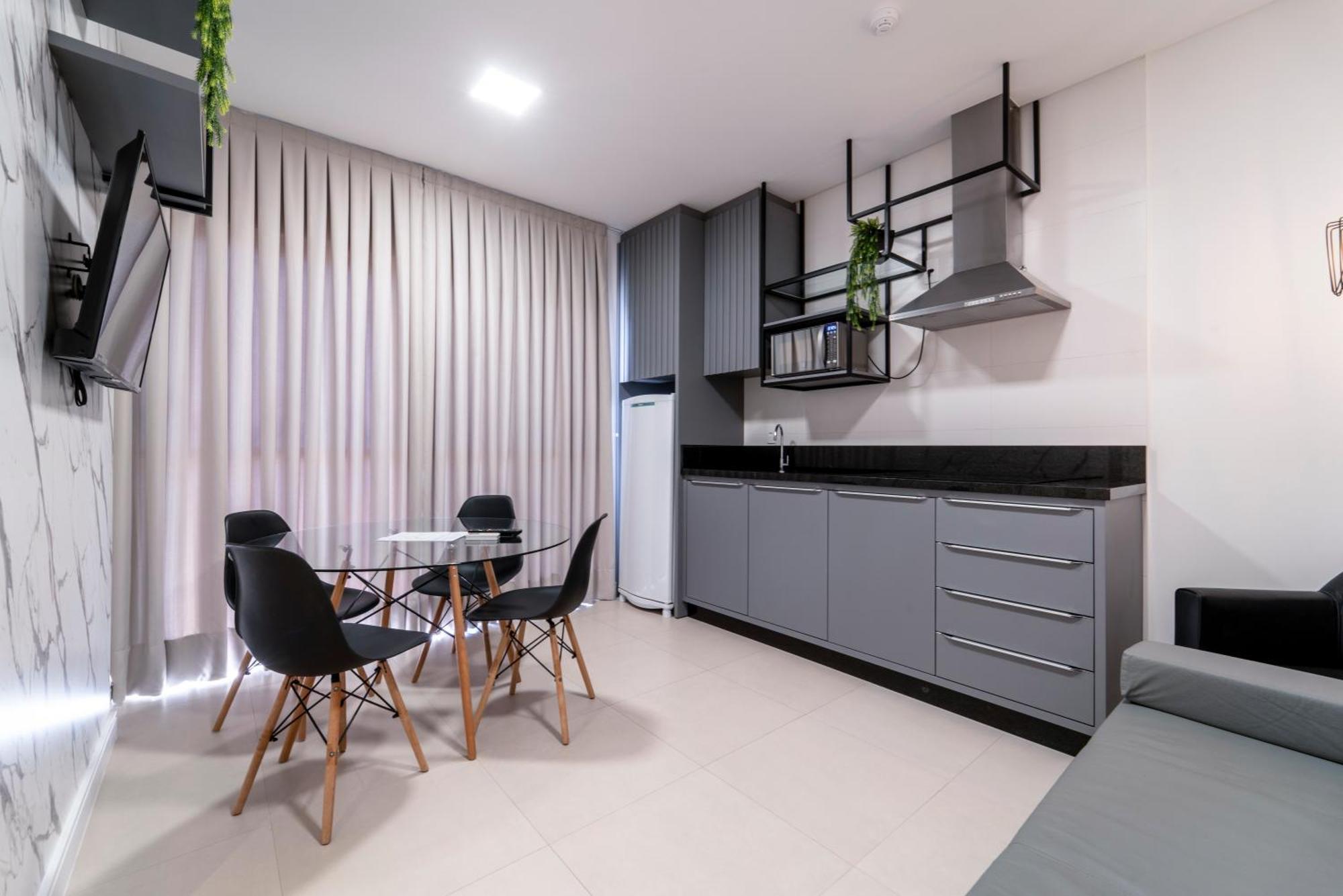 Hy Apart Hotel Бомбиняс Екстериор снимка